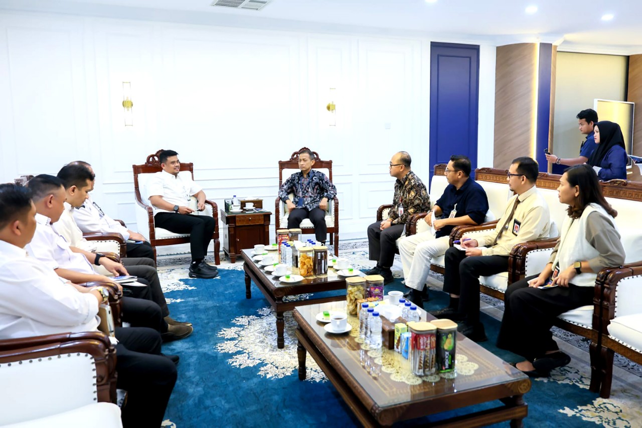 Dukung Program Tiga Juta Rumah, Bobby Nasution Minta OJK Perkuat Sinergi di Sumut