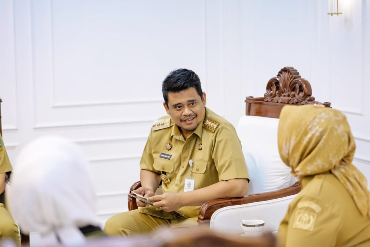 Tiorita Surbakti Resmi Terima SK Plt Bupati Langkat,Gubernur Bobby Nasution Tekankan ASN Harus Layani Masyarakat